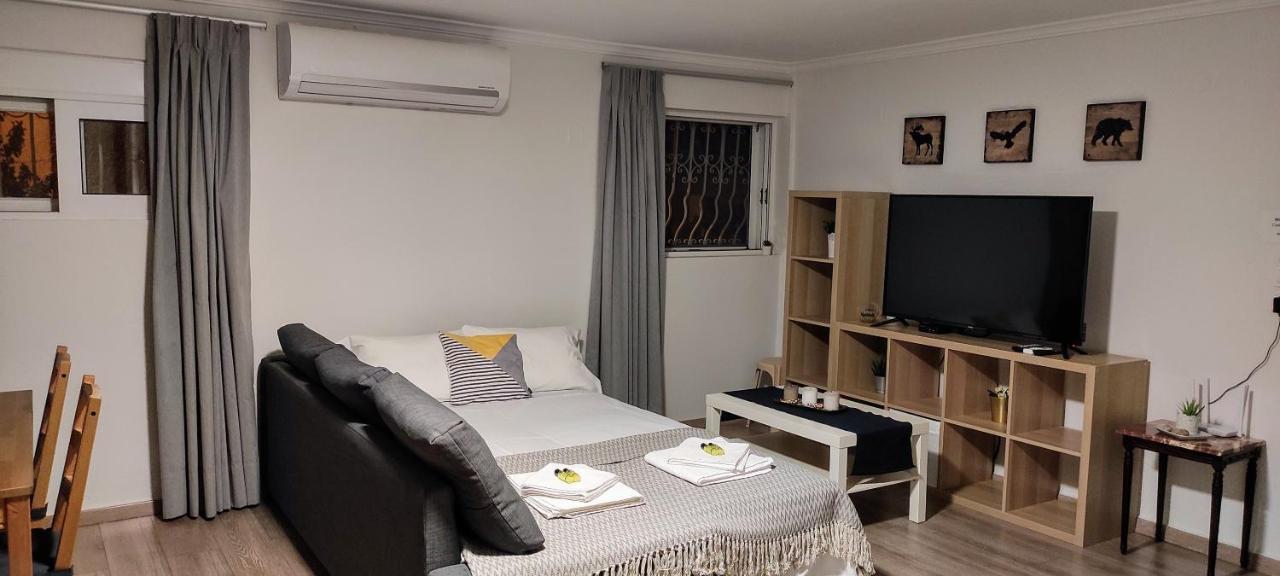 Zeus Studio On Palamidi Foothills Nafplion Exteriör bild